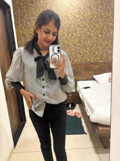 high profile Call Girls in Zirakpur